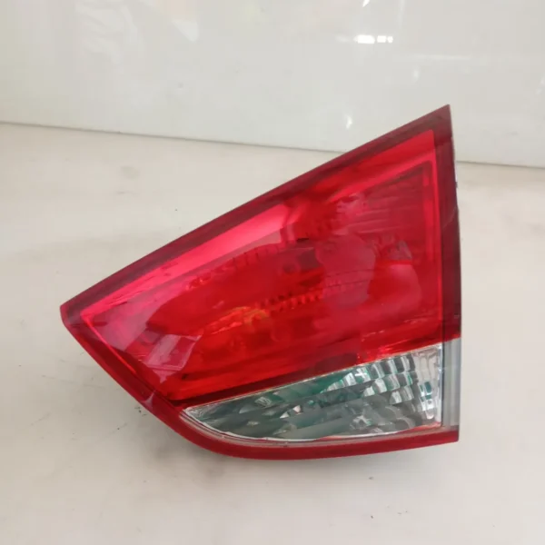 Faro posteriore int. destra Hyundai Ix35 (2010 – 2015) 1.7 85 KW diesel 924062Y000 D4FD