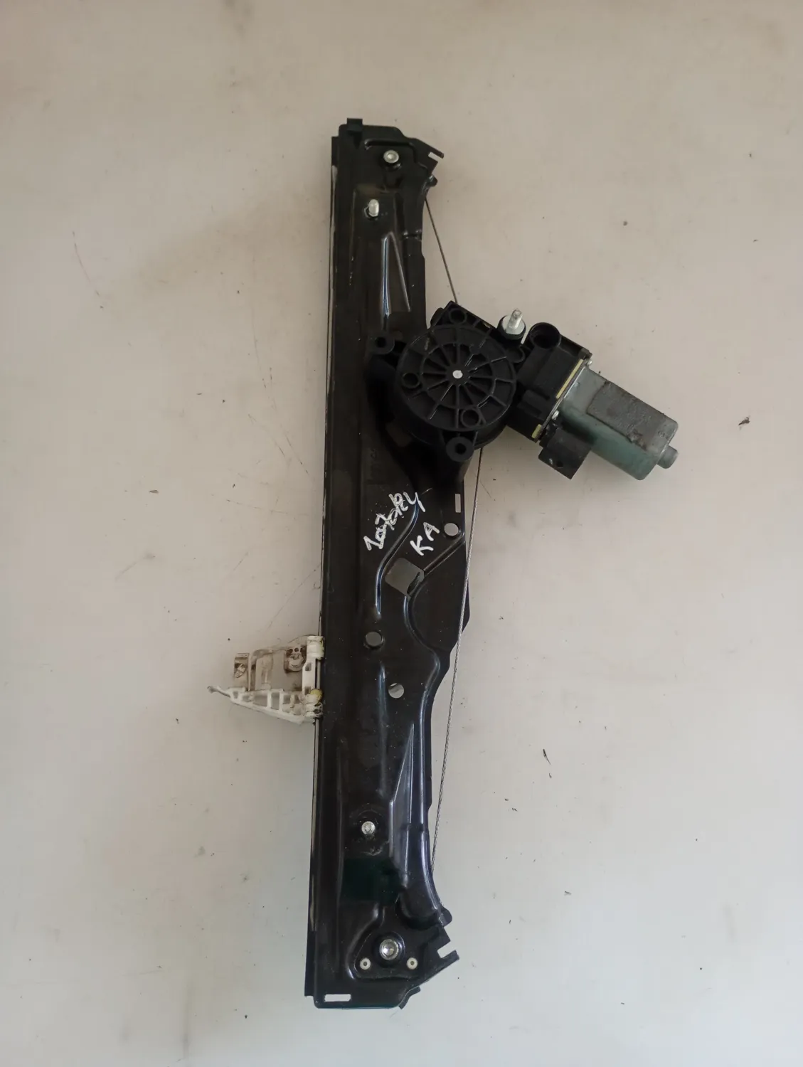 Alzavetro ant. sinistra Ford Ka (2008 – 2017) 1.3 55 KW diesel 1799653 169A1000