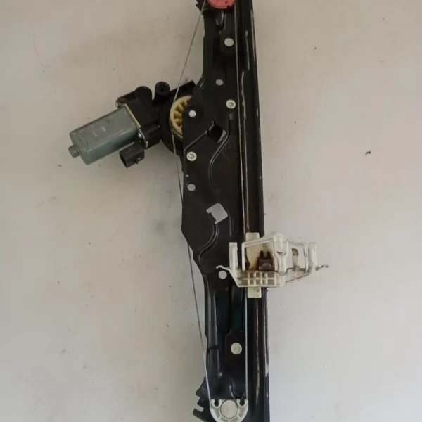 Alzavetro ant. sinistra Ford Ka (2008 – 2017) 1.3 55 KW diesel 1799653 169A1000