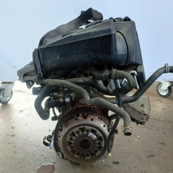 Motore completo Dacia Duster (2010 – 2013) 1.6 77 KW benzina K4M F6