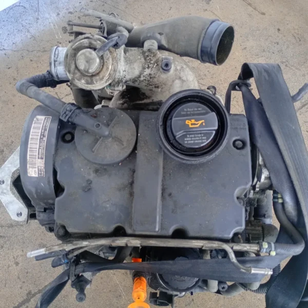 Motore semicompleto Seat Ibiza (2001 – 2009) 1.4 55 KW diesel 045100098AX AMF