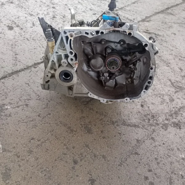 Cambio completo Dacia Duster (2010 – 2013) 1.6 77 KW benzina K4M F6