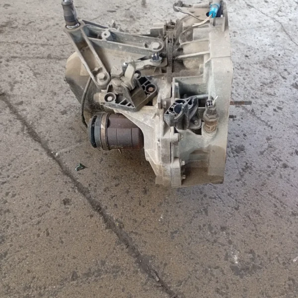 Cambio completo Dacia Duster (2010 – 2013) 1.6 77 KW benzina K4M F6