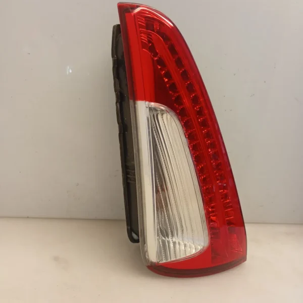 Faro posteriore sinistra Lancia Musa (2007 – 2011) 1.4 70 KW benzina 51884859 843A1000