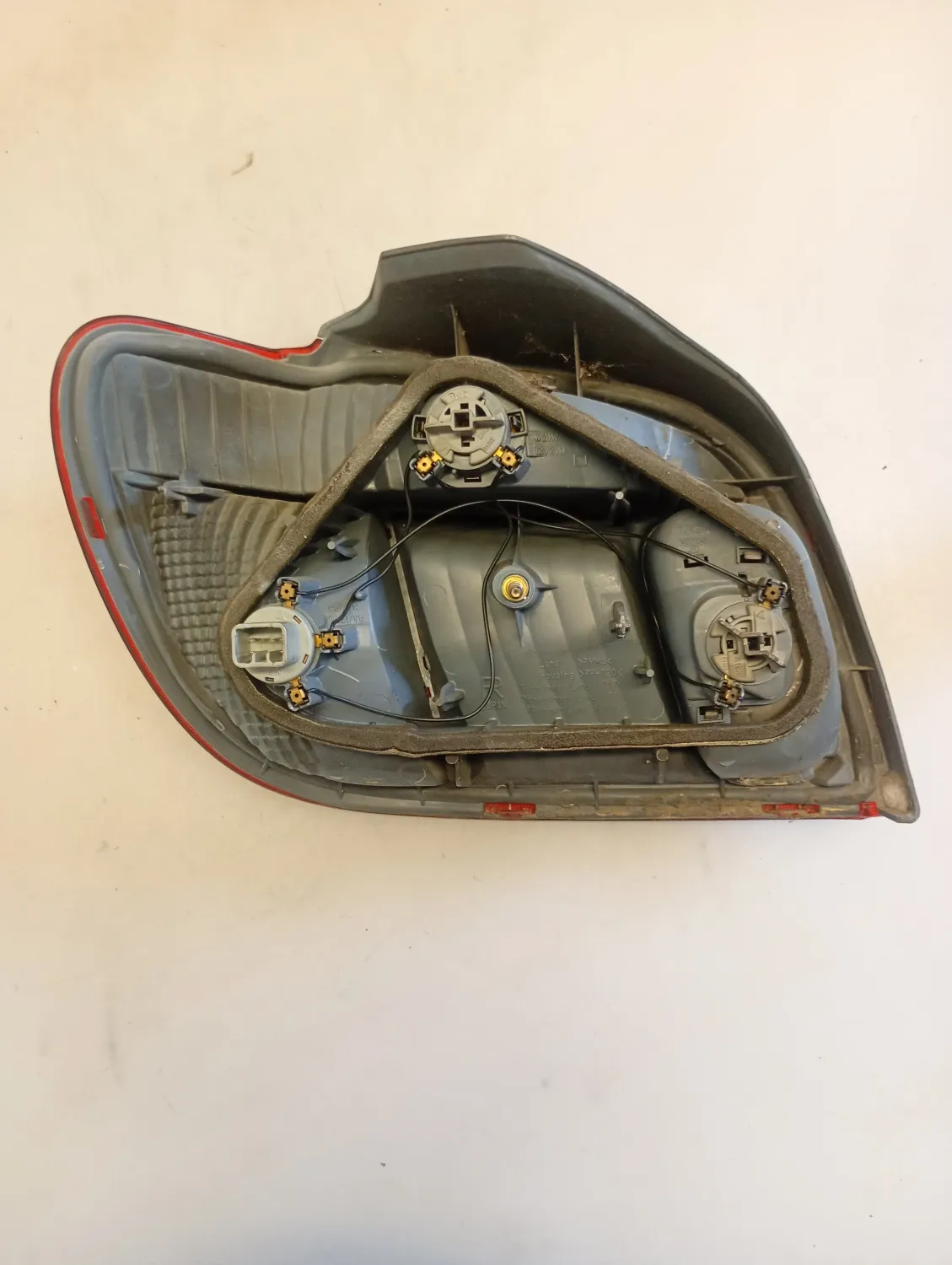 Faro posteriore destro Toyota Yaris (1999 – 2005) 1.4 55 KW diesel 8155052280 1ND TV