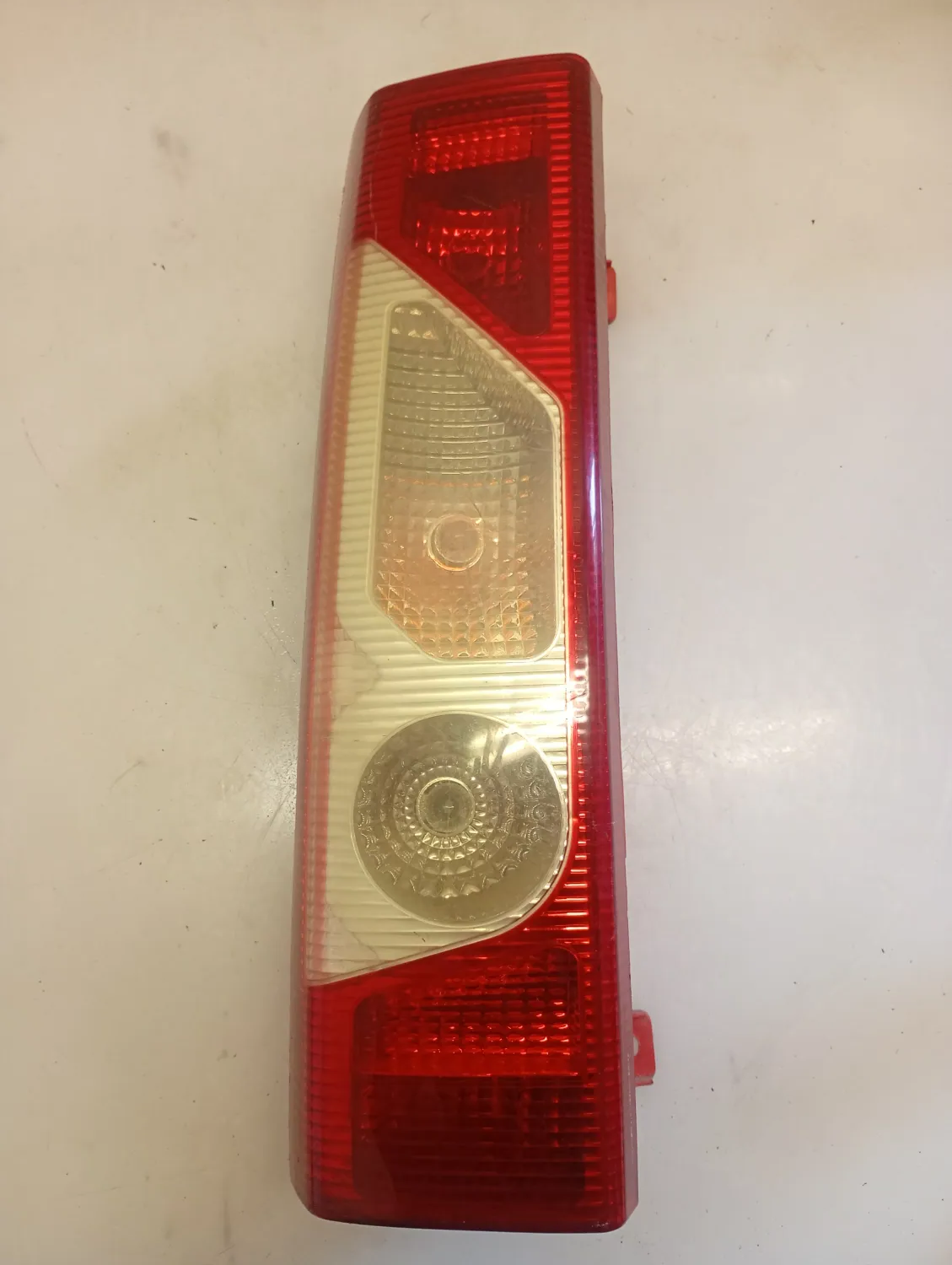 Faro posteriore sinistra Fiat Scudo 2014 1.6 66 KW diesel 9467069888 9H07