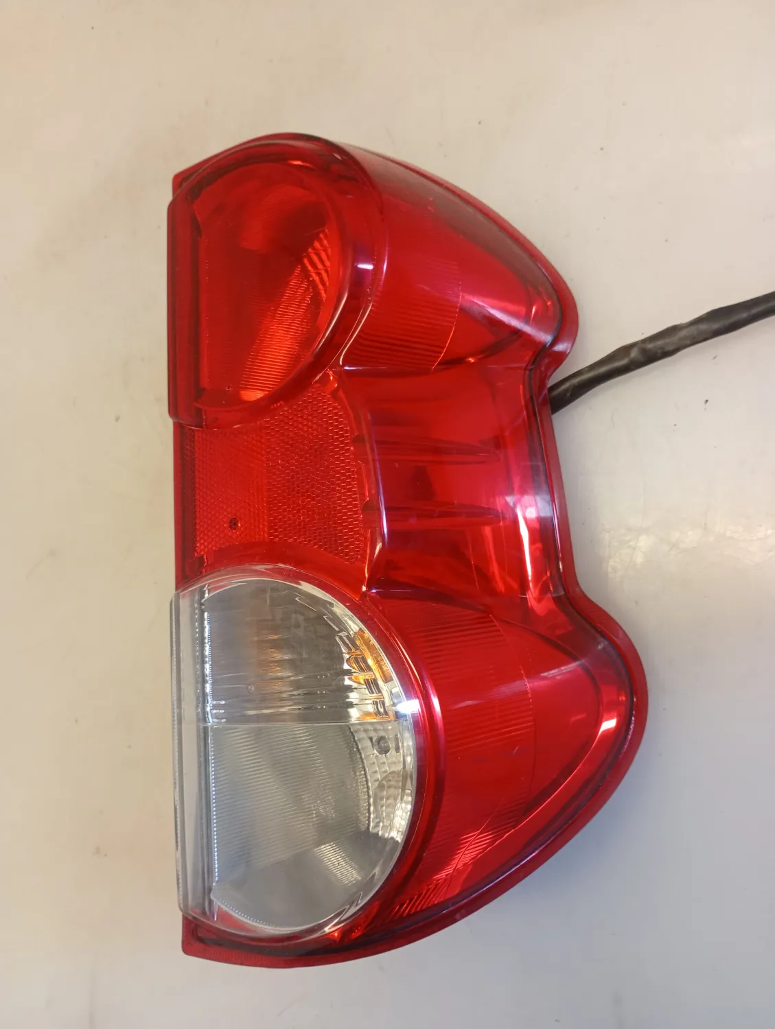 Faro posteriore destra Nissan Nv200 (2009 – oggi) 1.5 66 KW diesel 26550BJ00A K9K