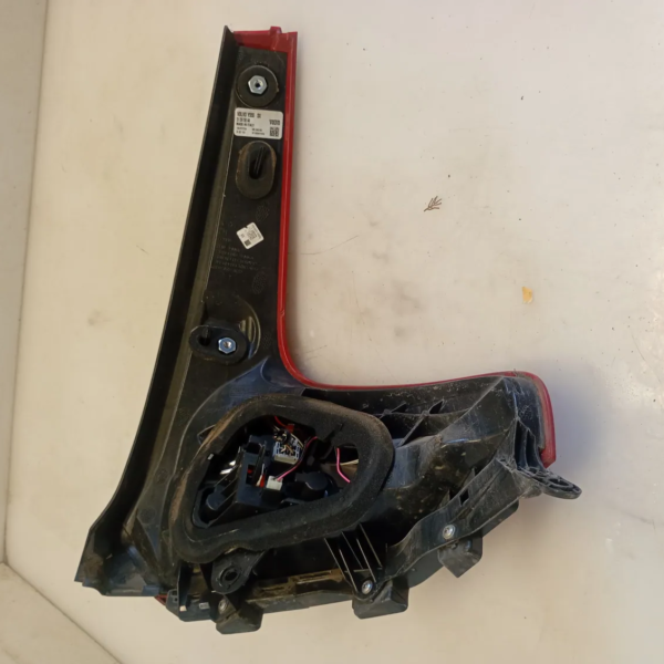 Faro posteriore sinistra Volvo V40 (2012 – 2016) 1.6 84 KW diesel 31395844 D4162T
