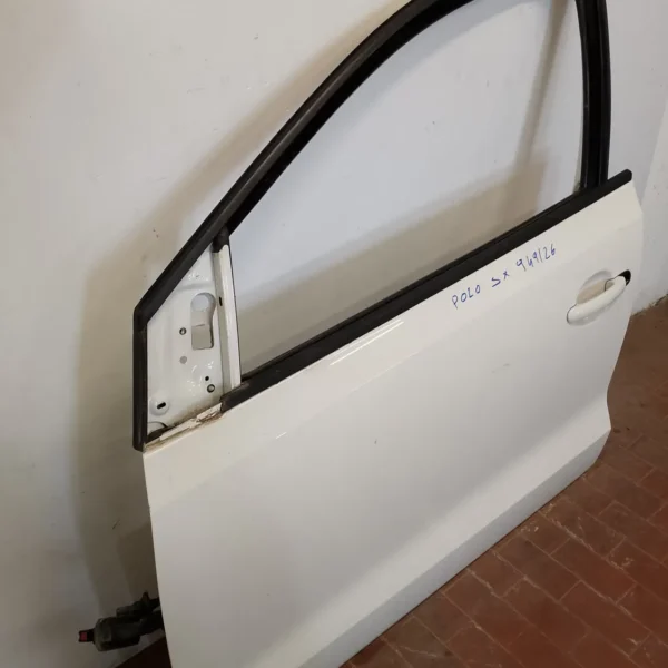 Porta anteriore sinistra Volkswagen Polo (2009 – 2014) 1.2 51 KW benzina 6R3831055J CGP