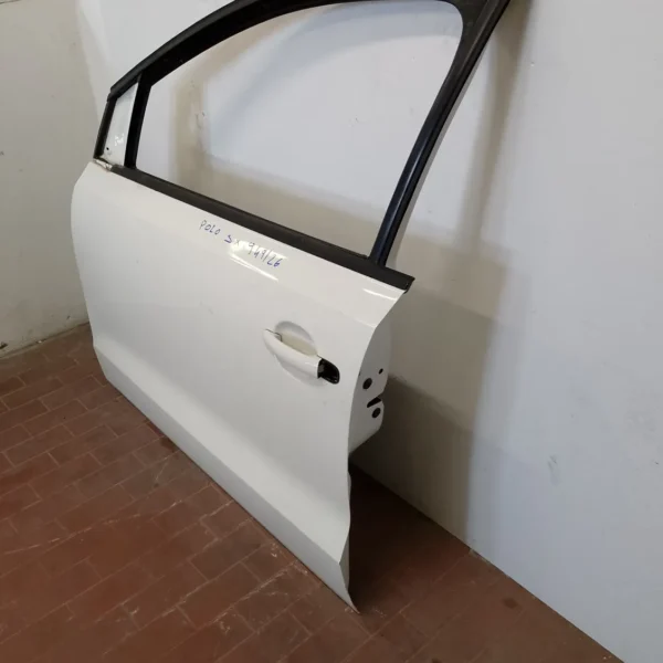 Porta anteriore sinistra Volkswagen Polo (2009 – 2014) 1.2 51 KW benzina 6R3831055J CGP