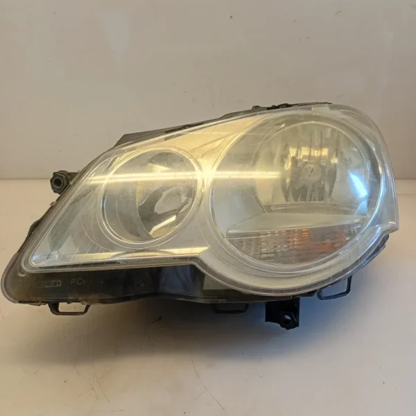 Faro ant. sinistra Volkswagen Polo (2005 – oggi) 1.4 59 KW benzina 6Q1941007AT BUD