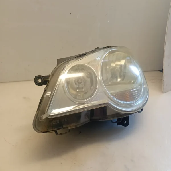 Faro ant. sinistra Volkswagen Polo (2005 – oggi) 1.4 59 KW benzina 6Q1941007AT BUD