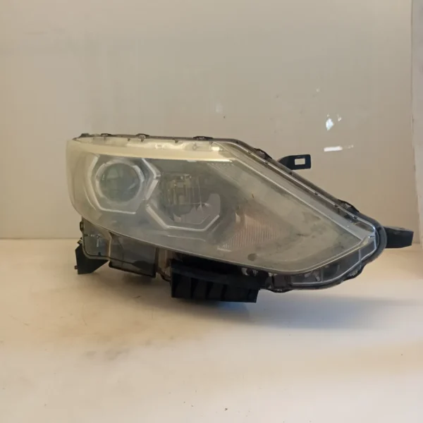 Faro ant. destra Nissan Qashqai 4×4 (2014 – 2018) 1.6 96 KW diesel 260104EH2A R9M