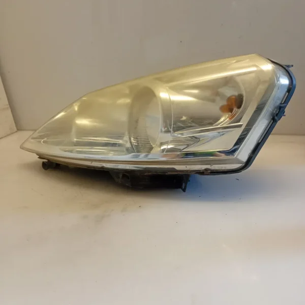Faro ant. sinistra Fiat Scudo 2014 1.6 66 KW diesel 1401061480 9H07