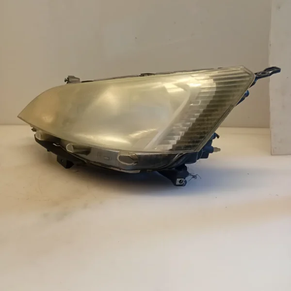 Faro ant. sinistra Nissan Nv200 (2009 – oggi) 1.5 66 KW diesel 26060JX30A K9K