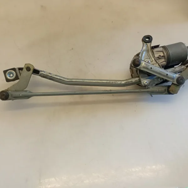 Motorino tergi ant. Volvo V40 (2012 – 2016) 1.6 84 KW diesel D4162T