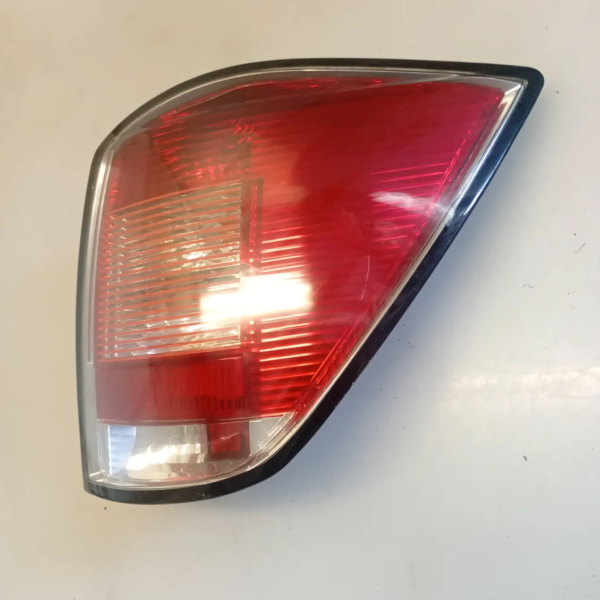 Faro posteriore destra Opel Astra (2004 – 2011) 1.7 74 KW diesel 93182993 Z17DTH