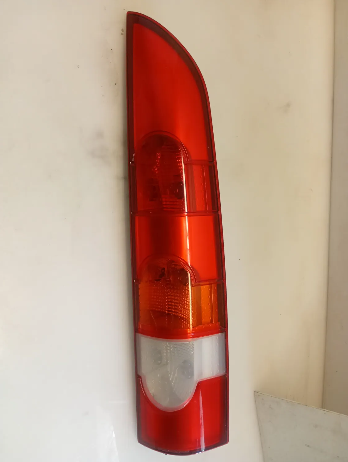 Faro posteriore destra Renault Kangoo (1997 – 2003) 1.5 60 KW diesel 8200103292 K9K B7