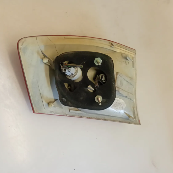 Faro posteriore est. destra Ford Kuga 4×4 (2008 – 2013) 2.0 100 KW diesel 1710611 G6DG
