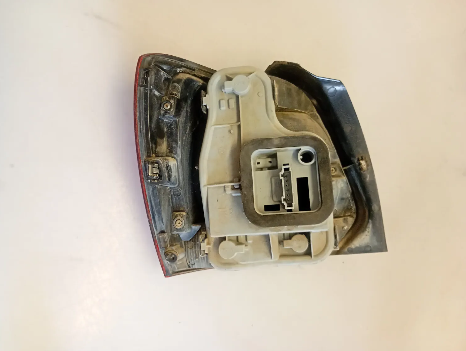 Faro posteriore destra Volkswagen Polo (2009 – 2014) 1.6 55 KW diesel 6R0945096AH CAY