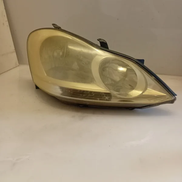 Faro ant. destro Toyota Avensis 2u00aa Serie 2006 1CD FTV