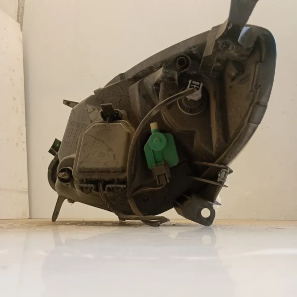 Faro ant. destro Renault Twingo 2a Serie (2007 – 2012) 1.1 43 KW benzina 7701063996 D7F A8