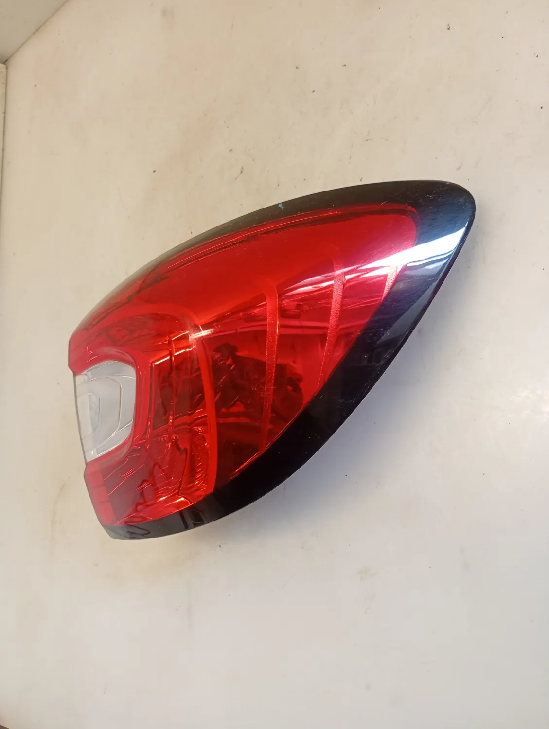 Faro posteriore est. destra Renault Captur (2013 – 2017) 1.5 66 KW diesel 265509762R K9K D6