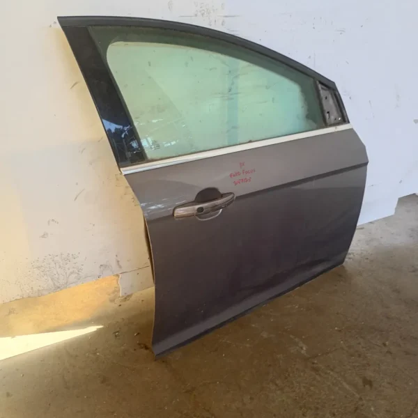 porta anteriore destra Ford Focus (2011 – 2015) 1.6 85 KW diesel T1DA