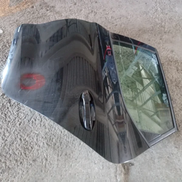 Porta posteriore sinistra Seat Leon (2020 – oggi) 2.0 85 KW diesel 5FA833051B DSU
