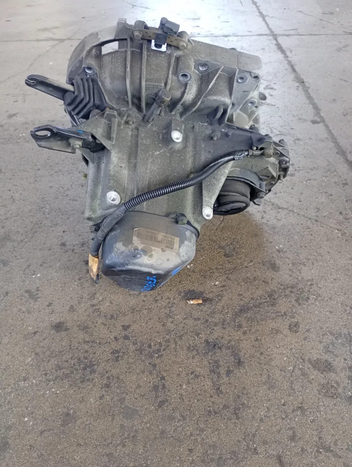 Cambio completo Renault Scenic (1999 – 2003) 1.4 70 KW benzina 7701723235 K4J C7