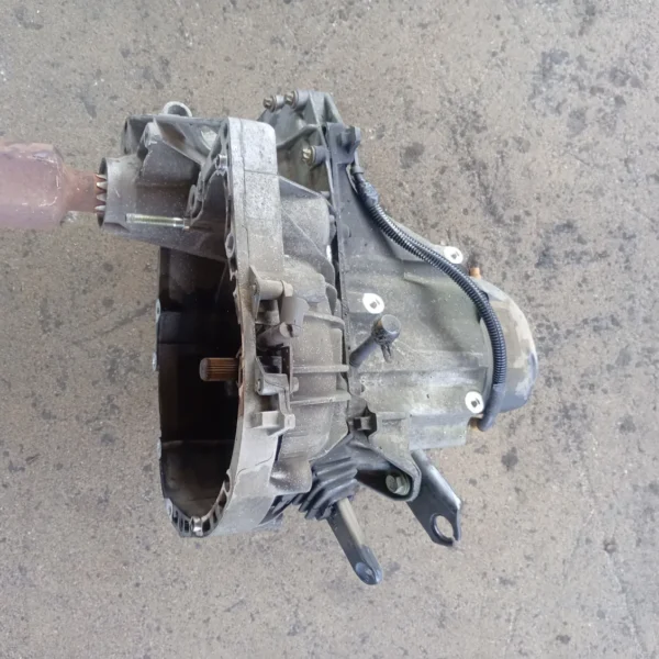 Cambio completo Renault Scenic (1999 – 2003) 1.4 70 KW benzina 7701723235 K4J C7