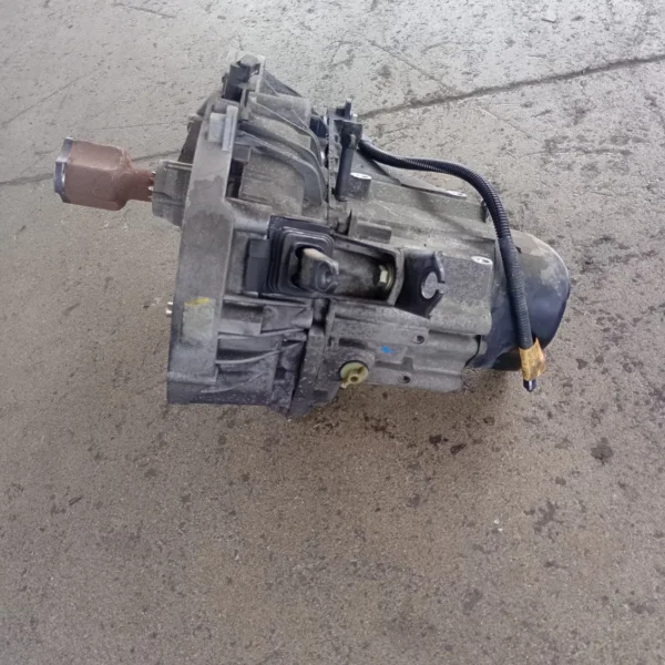 Cambio completo Renault Scenic (1999 – 2003) 1.4 70 KW benzina 7701723235 K4J C7