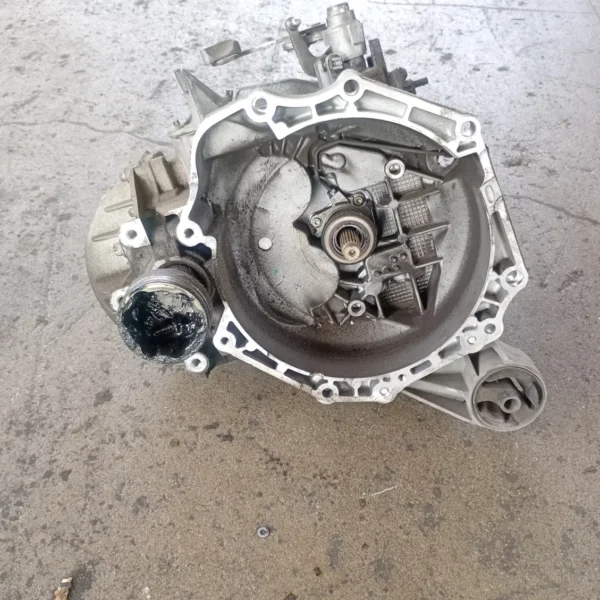 Cambio completo Opel Meriva (2010 – oggi) 1.6 70 KW diesel B16DTL