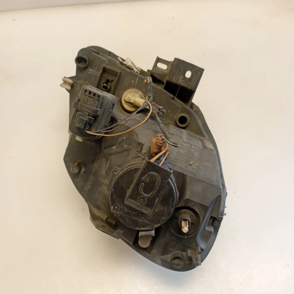 Faro ant. sinistra Renault Kangoo (1997 – 2003) 1.5 60 KW diesel 260602509R K9K B7