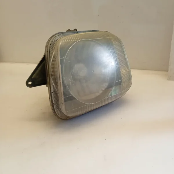 Faro ant. sinistra Suzuki Jimny (1999 – 2005) 1.3 59 KW benzina 3532081A70000 G13BB