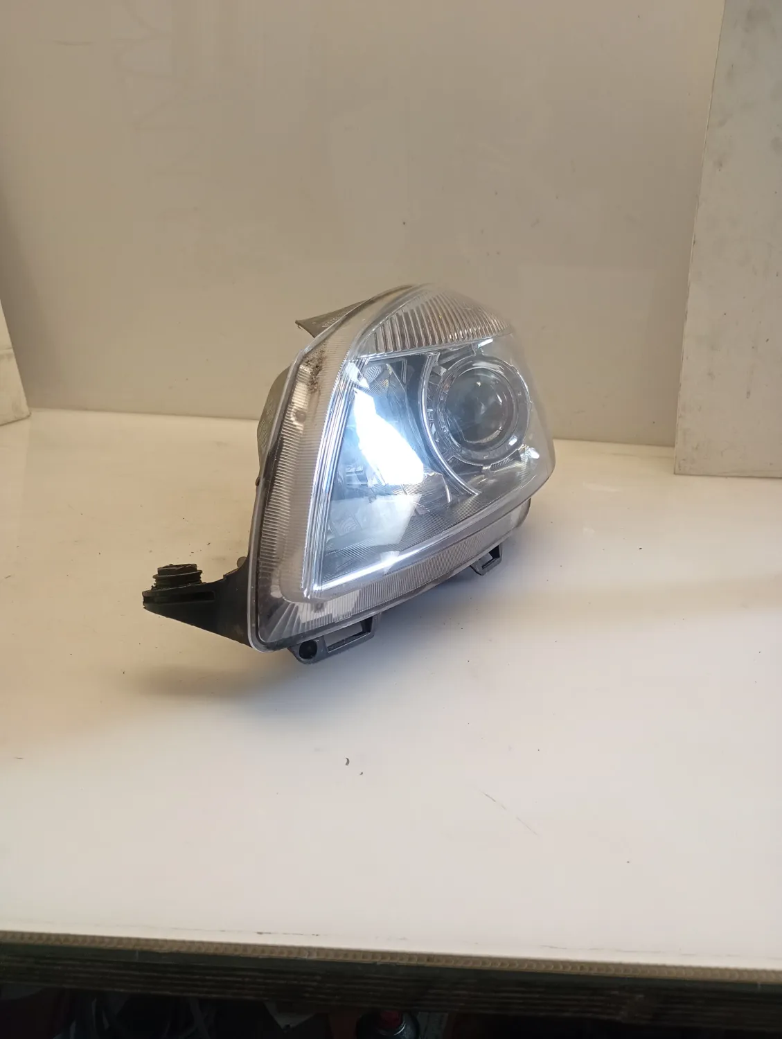 Faro ant. sinistra Skoda Fabia (2007 – 2015) 1.2 51 KW benzina 5J1941017A CGP