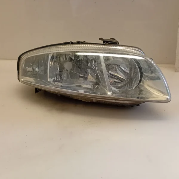 Faro ant. destra Alfa Romeo Gt (2003 – 2011) 1.9 110 KW diesel 60681583 937A5000