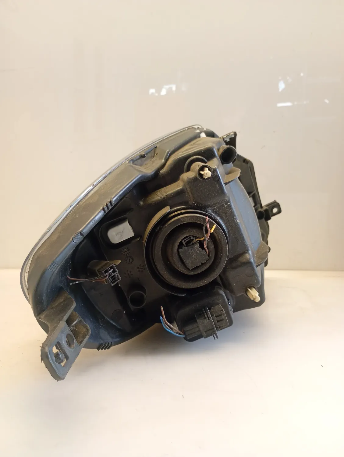 Faro ant. destra Nissan Note (2006 – 2013) 1.5 63 KW diesel 260109U10A K9K