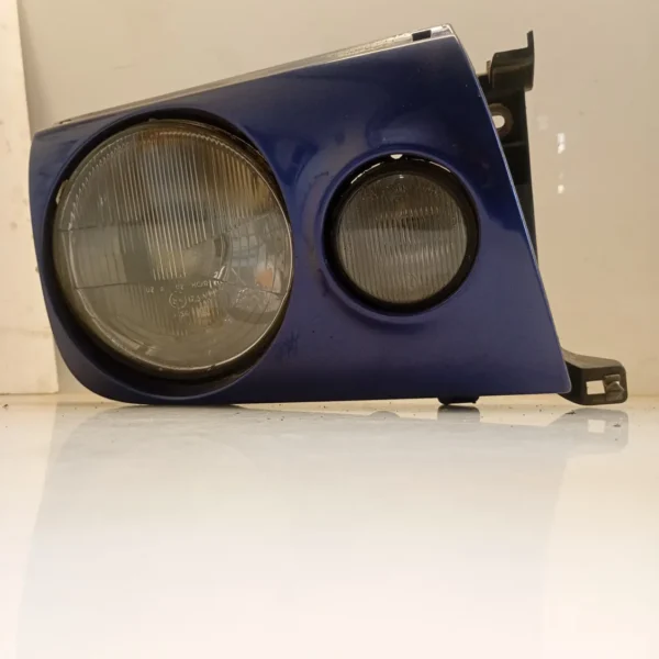 Faro ant. destra Nissan Terrano (1996 – 1999) 2.7 92 KW diesel 260107F000 TD27G