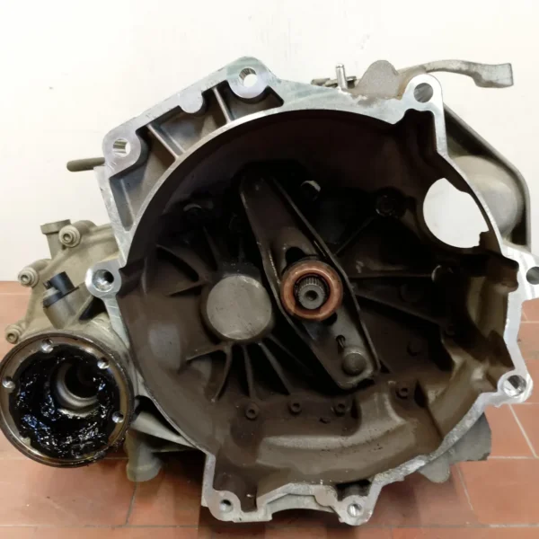 Cambio completo Volkswagen Polo (2009 – 2014) 1.2 51 KW benzina 02T300058CX CGP