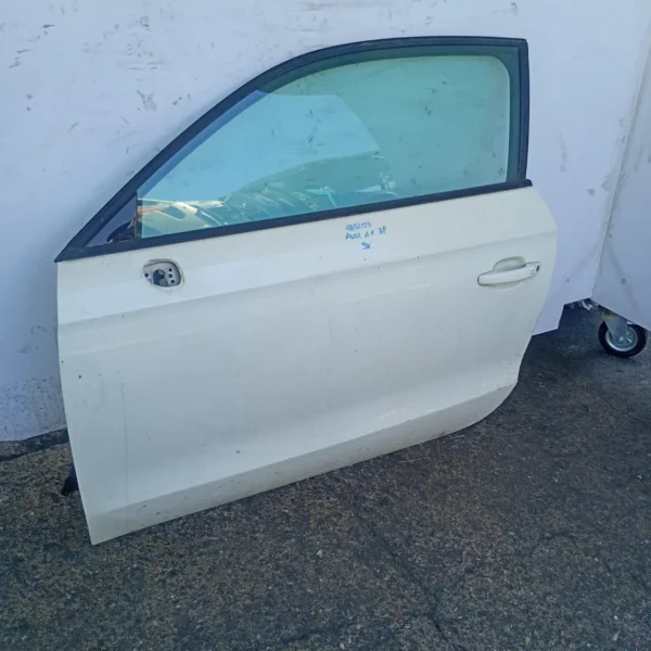 Porta anteriore sinistra Audi A1 (2010 – 2019) 1.2 63 KW benzina 8X3831051B CBZ