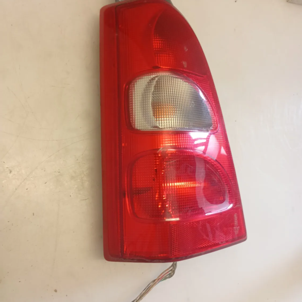 Faro posteriore sinistra Suzuki Wagon R+ 4×4 2002 G13BB
