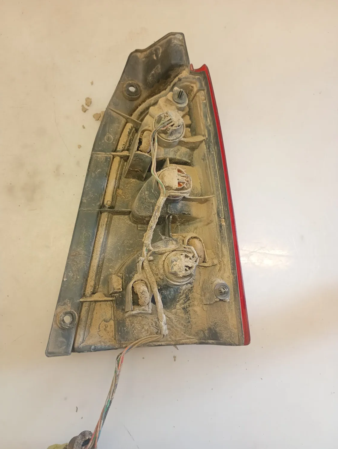 Faro posteriore sinistra Suzuki Wagon R+ 4×4 2002 G13BB