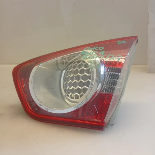 Faro posteriore int. destra Ford Kuga 4×4 (2008 – 2013) 2.0 100 KW diesel 1545446 G6DG