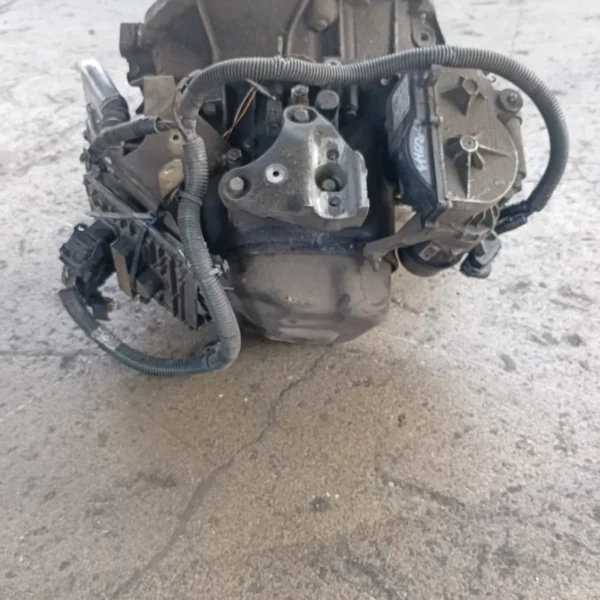 Cambio robotizzato Citroen C3 1a Serie (2002 – 2005) 1.4 65 KW benzina KFU