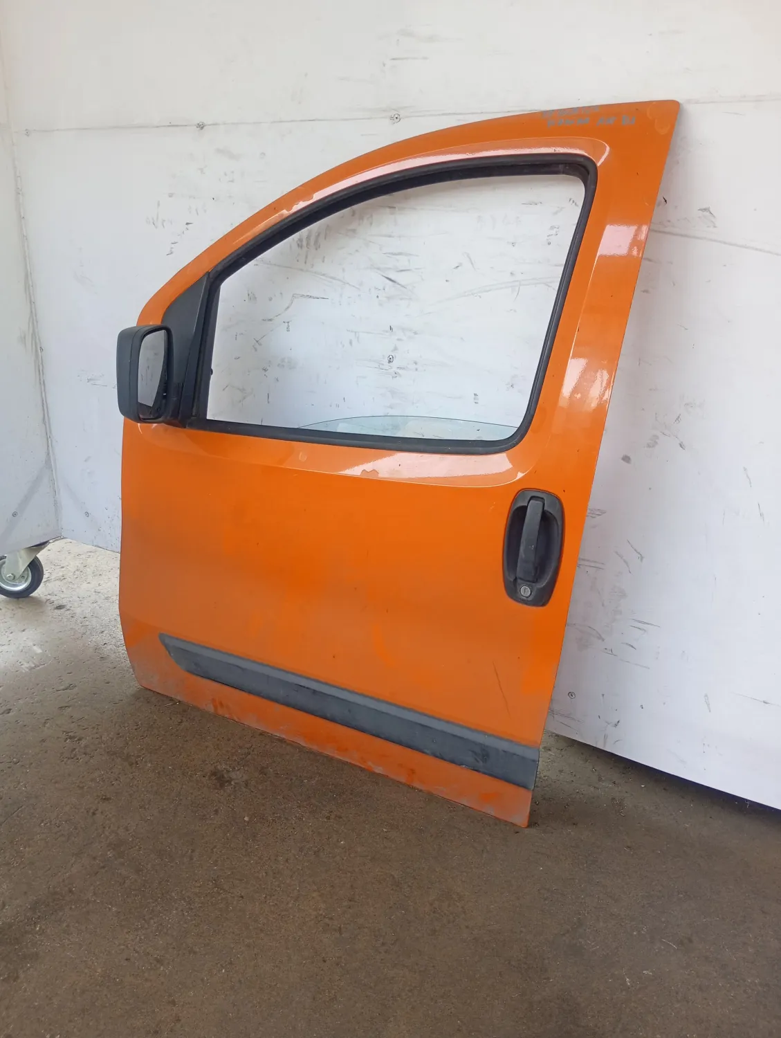 Porta anteriore sinistra Fiat Fiorino (2007 – 2016) 1.3 55 KW diesel 1367187080 199A2000