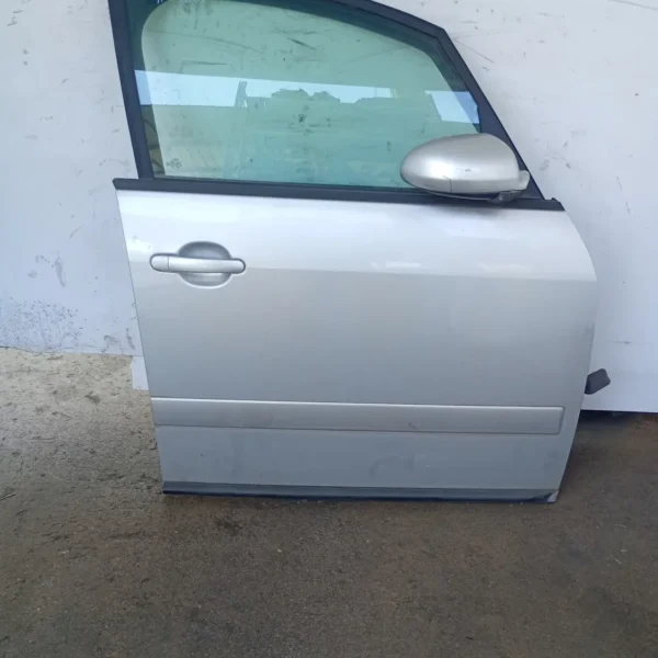 Porta anteriore destra Audi A2 (2000 – 2006) 1.4 55 KW diesel 8Z0831052A BHC