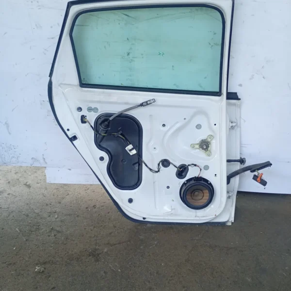 Porta posteriore sinistra sinistra Volkswagen Polo (2009 – 2014) 1.2 44 KW benzina CGP