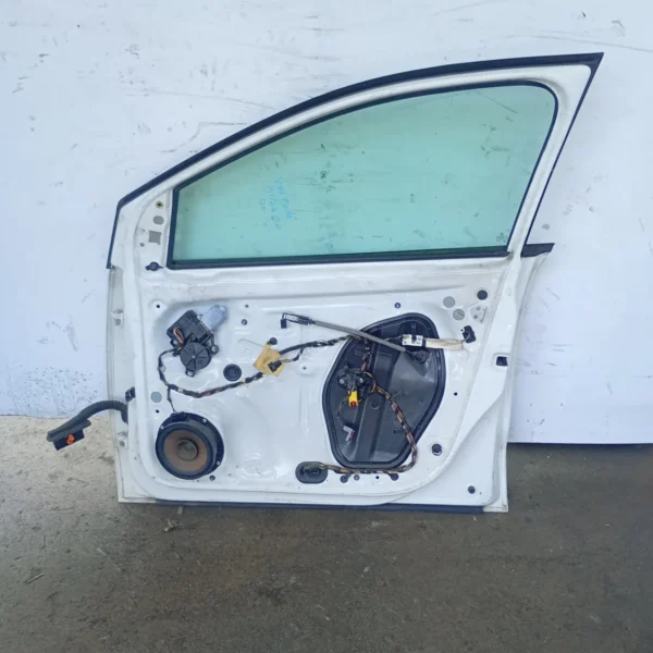 Porta anteriore destra Volkswagen Polo (2009 – 2014) 1.2 44 KW benzina 6R3831056J CGP