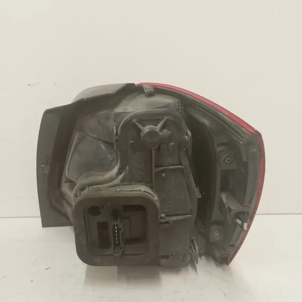 Faro posteriore sinistra Volkswagen Polo (2009 – 2014) 1.2 51 KW benzina 6R0945095AH CGP